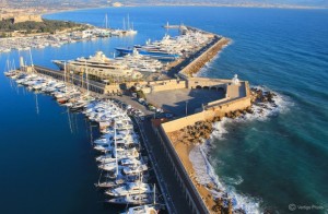 Port-Vauban-a-beautiful-Antibes-yacht-charter-destination-Photo-credit-to-Vertige-Photo-665x434
