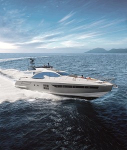 Azimut 77S Running