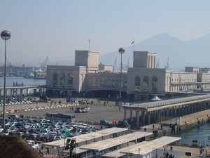 Napoli_Stazione_marittima_edificio_1060692